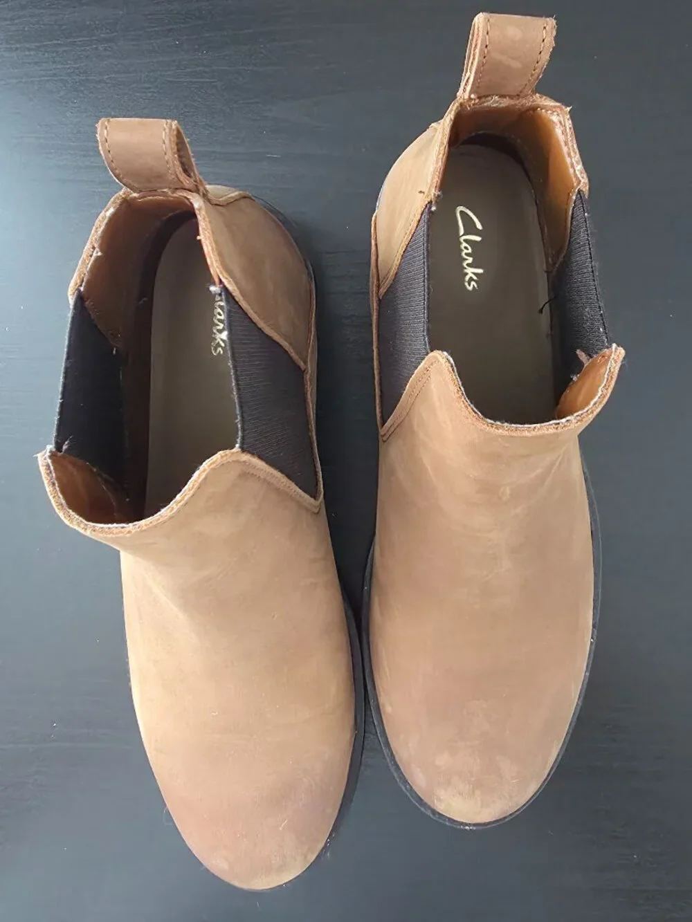 Clarks Women's Brown Chelsea Boot - Size 6.5